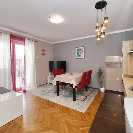 City Apartment Marcela Zadar Ngoại thất bức ảnh
